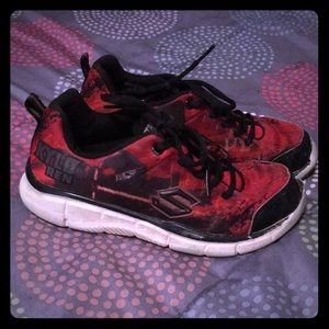 Boys Skechers Kylo Ren Sneakers (Size 1)